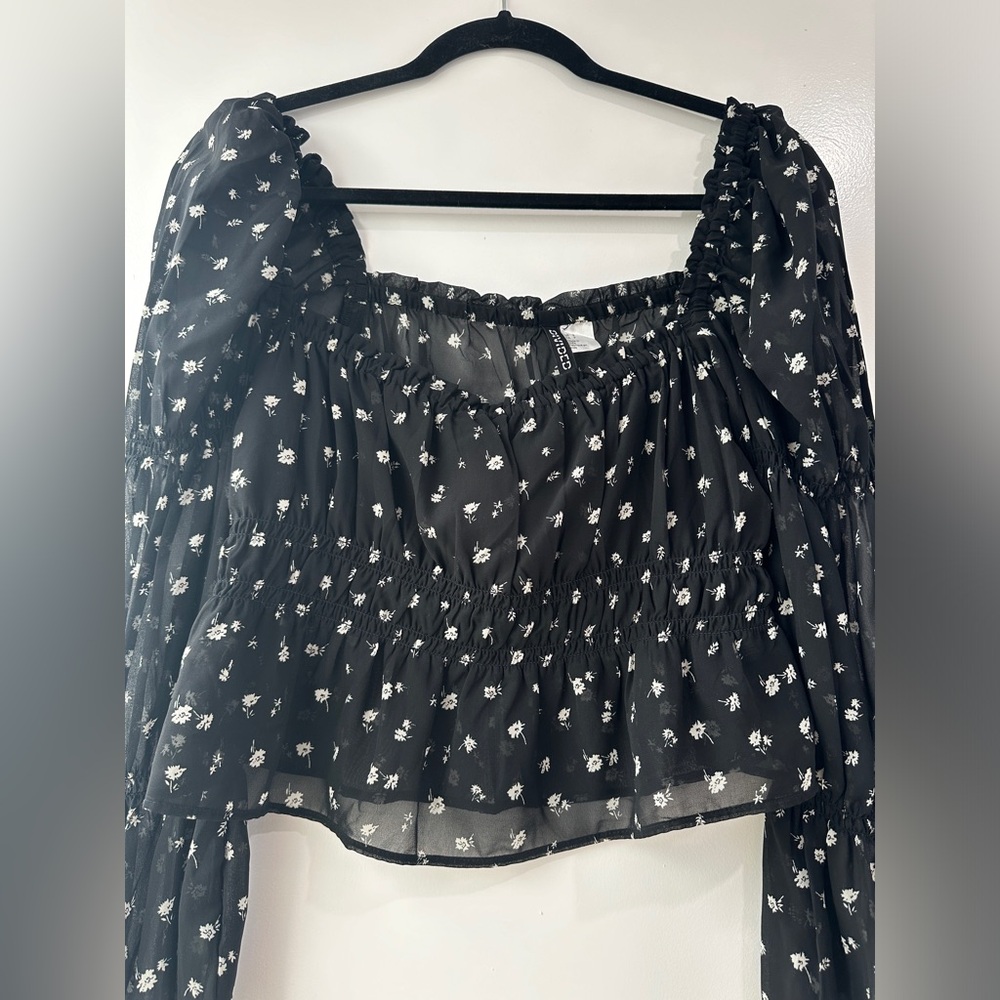 H&M Divided Black Floral Ruffle Long Sleeve Crop Top Festival Outfit |Size S - Picture 10 of 12